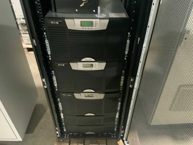 E.t.n. eaton bladeups 12k upc noodstoomsysteem - afbeelding 5 van  8