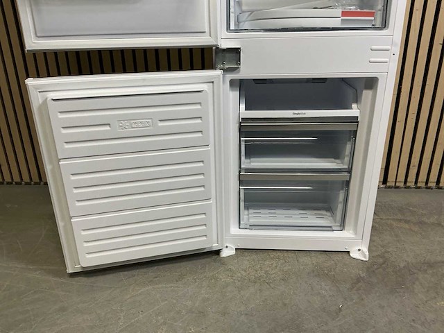 Etna kcs6178nof. inbouw koel-vries combinatie - afbeelding 6 van  9