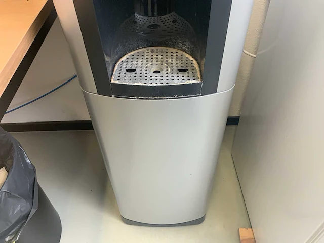 Etna tfz100 koffiemachine en oasis waterkoeler - afbeelding 8 van  16