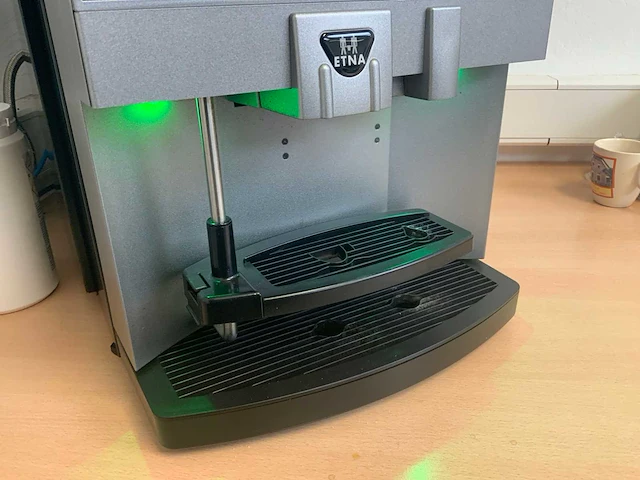 Etna tfz100 koffiemachine en oasis waterkoeler - afbeelding 12 van  16