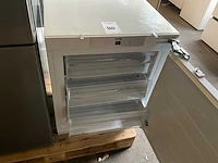Etna vvo 682 inbouw vriezer - afbeelding 2 van  3