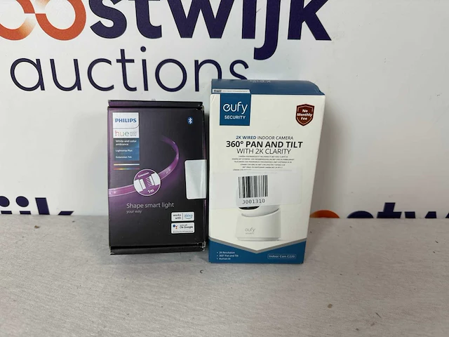 Eufy indoorcam c220 beveiligingscamera wired | philips hue plus lightstrip verlengstuk - afbeelding 2 van  2