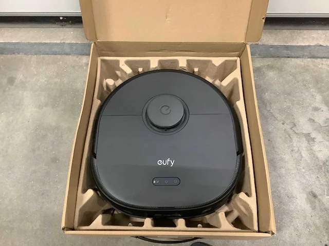 Eufy x10 pro omni robotstofzuiger - afbeelding 6 van  7