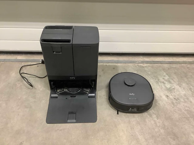 Eufy x10 pro omni robotstofzuiger - afbeelding 4 van  6