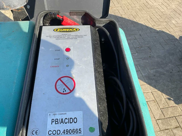 Eureka e75/2 vloerreiniger - zit schrob-/zuigmachine - afbeelding 4 van  15