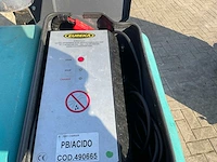 Eureka e75/2 vloerreiniger - zit schrob-/zuigmachine - afbeelding 4 van  15