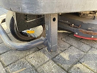 Eureka e75/2 vloerreiniger - zit schrob-/zuigmachine - afbeelding 7 van  15