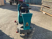 Eureka e75/2 vloerreiniger - zit schrob-/zuigmachine - afbeelding 9 van  15