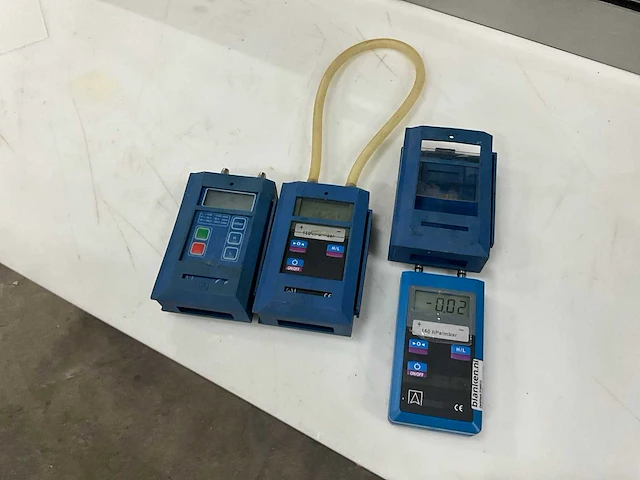 Euro index s2401 gasdruk meters (3x) - afbeelding 1 van  6