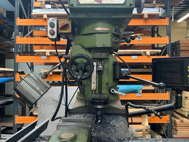 Euro-mill 4vs-sq vrijstaande verticale freesbank - afbeelding 10 van  32