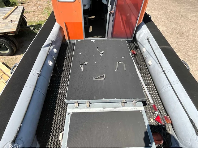 Euro offshore rib with volvo penta tamd42 patrol survey consoleboot en visboot - afbeelding 7 van  22