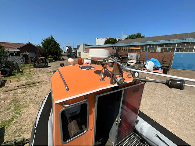 Euro offshore rib with volvo penta tamd42 patrol survey consoleboot en visboot - afbeelding 21 van  22