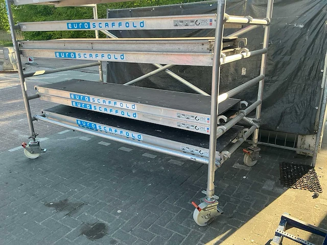 Euro scafold rolsteiger - afbeelding 8 van  15