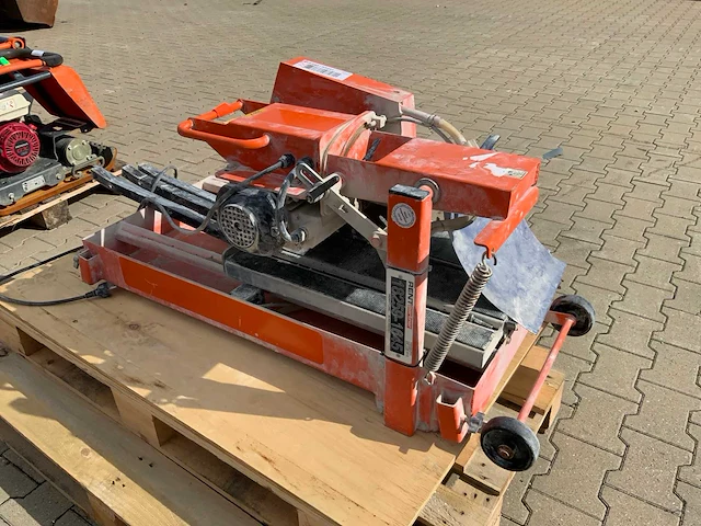 Euro shatal ts 351-45 steen tafelzaagmachine - afbeelding 4 van  6