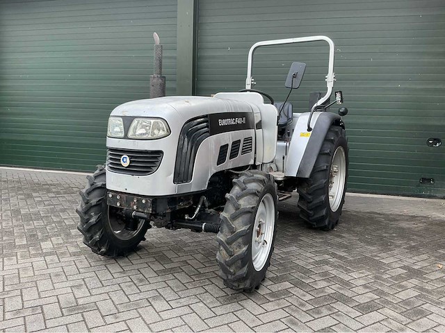 Euro trac - 2009 - f40ii - vierwielaangedreven landbouwtractor - afbeelding 1 van  24
