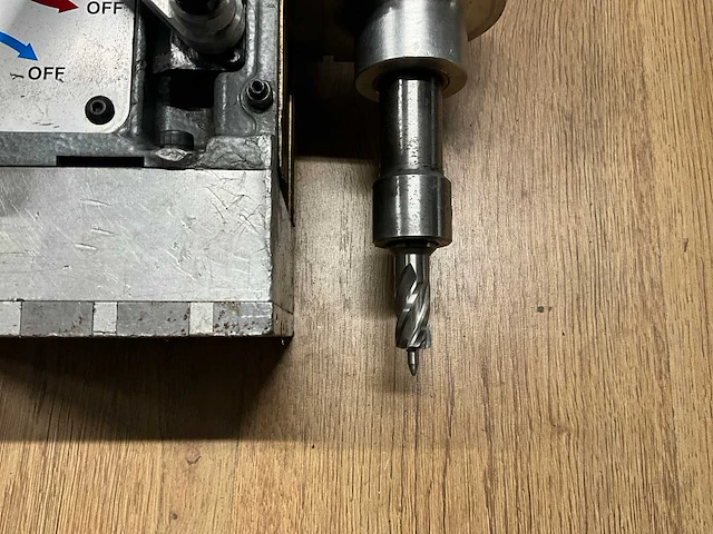 Euroboor air 52/3 pneumatische magnetische boormachine - afbeelding 4 van  8