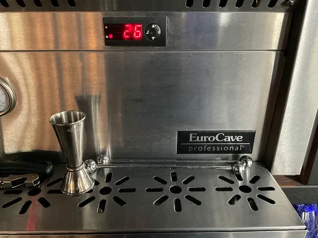 Eurocave professional wijnautomaat - afbeelding 9 van  10