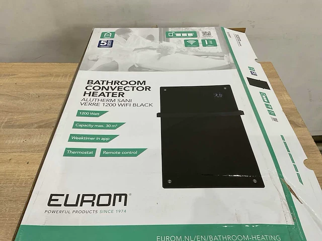 Eurom alutherm sani verre 1200 wifi black badkamer warmte paneel - afbeelding 2 van  7