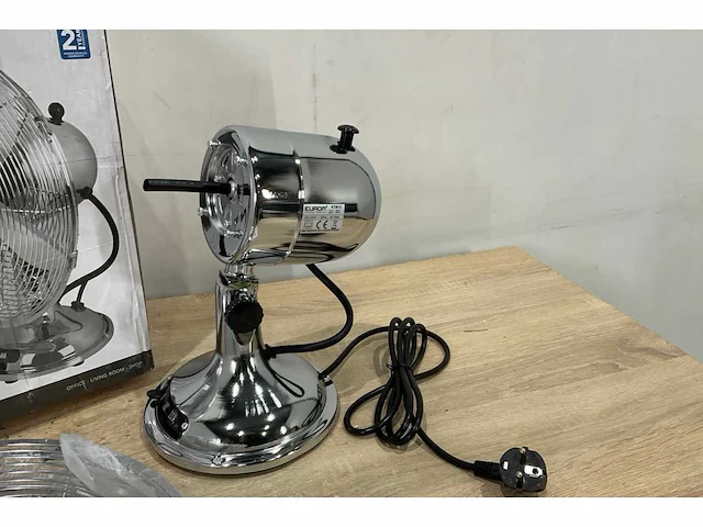 Eurom metal fan vtm 12 ventilator - afbeelding 4 van  5
