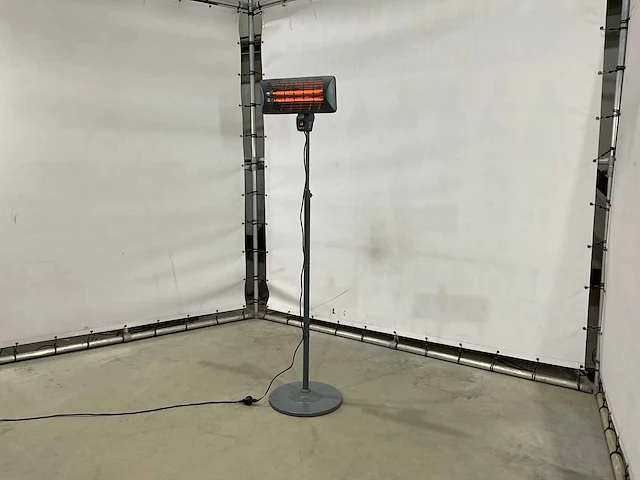Eurom q-time 2000 s terrasverwarmer (4x) - afbeelding 1 van  7