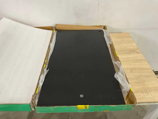 Eurom sani 400 wifi black infrarood paneel - afbeelding 4 van  5