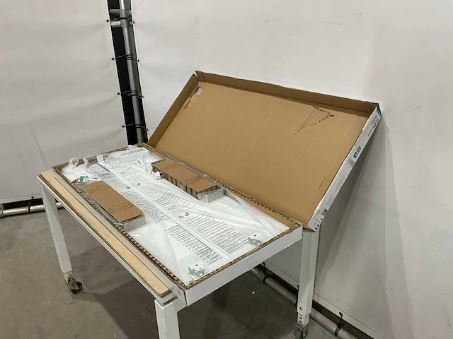 Eurom sani 600 wifi infrarood paneel - afbeelding 1 van  6