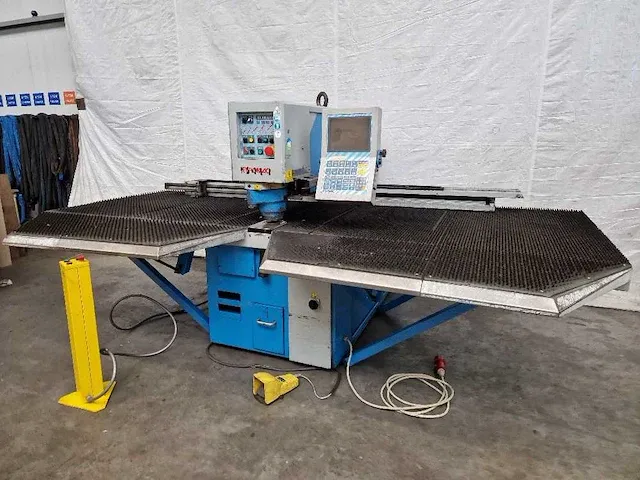 Euromac - cx 1000 30 - pons-nibbelmachine - afbeelding 7 van  15