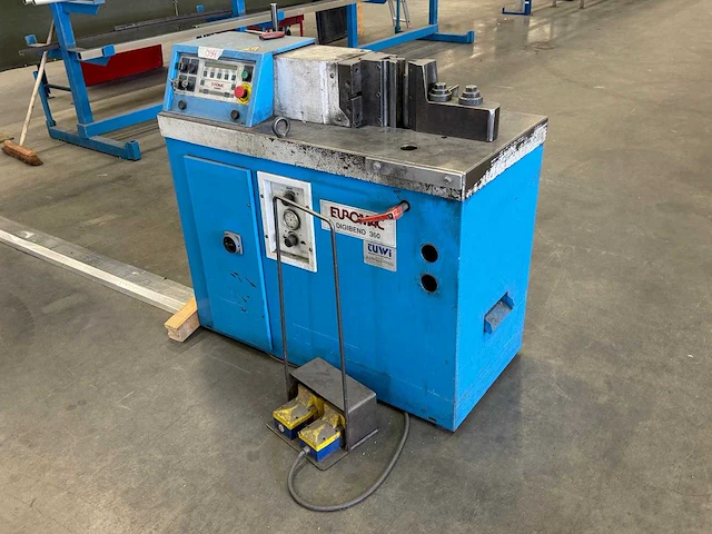 Euromac - digibend 360 - horizontal bending machine - afbeelding 1 van  3