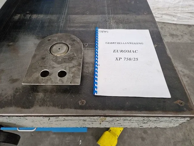 Euromac - xp 750 30 - ponsmachine - afbeelding 9 van  14