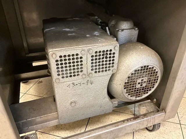 Europack haz-2002 vacuüm machine - afbeelding 12 van  13