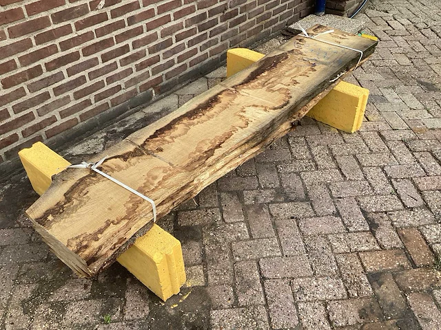 Europees eiken - 2019 gezaagd 140 x 440 x 2200 mm - schaaldeel (4x) - afbeelding 3 van  6
