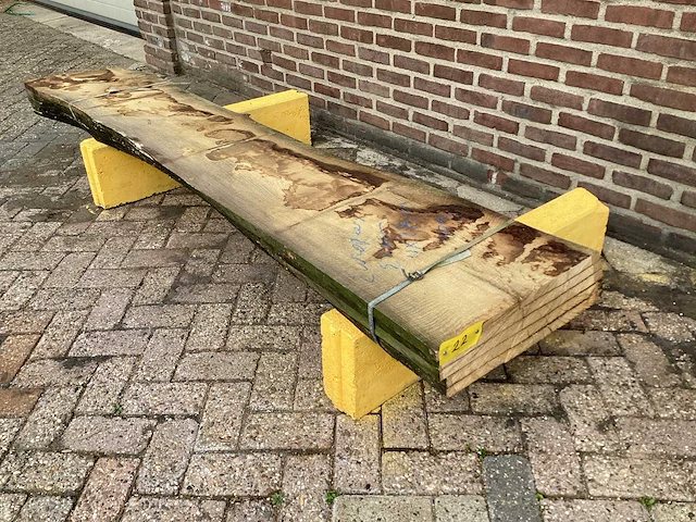 Europees eiken - 2019 gezaagd 150 x 470 x 2330 mm - schaaldeel (5x) - afbeelding 1 van  6