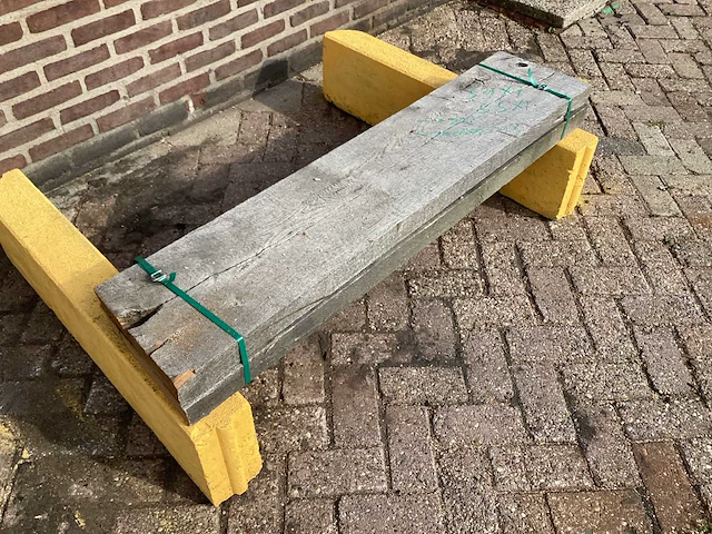 Europees eiken - gezaagd 120 x 300 x 1360 mm - schaaldeel (2x) - afbeelding 3 van  6