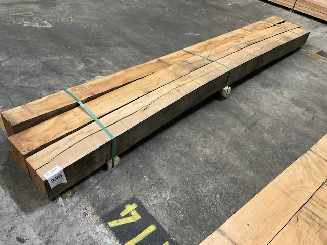 Europees eiken balken 150x150 mm (3x) - afbeelding 1 van  6
