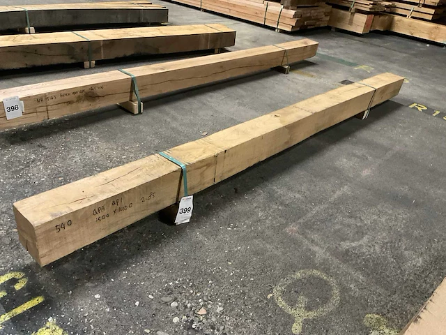 Europees eiken balken 150x150 mm - afbeelding 1 van  5