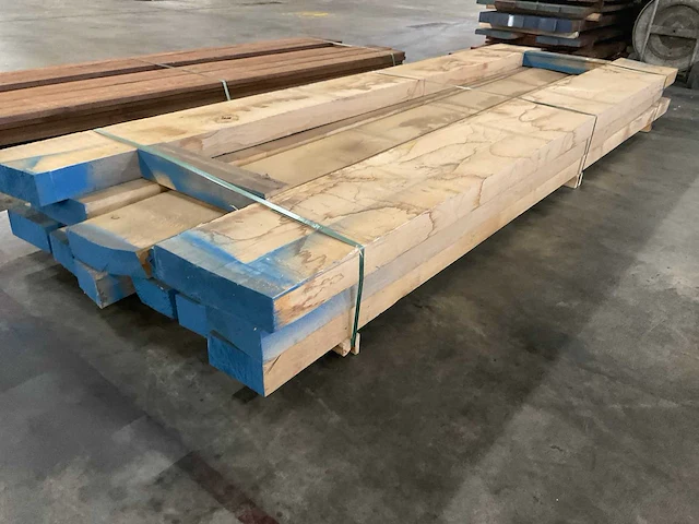 Europees eiken balken 80 mm ca. 0,713 m³ - afbeelding 3 van  5
