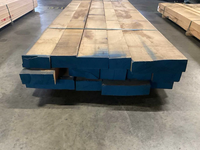 Europees eiken balken 80 mm ca. 0,746 m³ - afbeelding 4 van  5