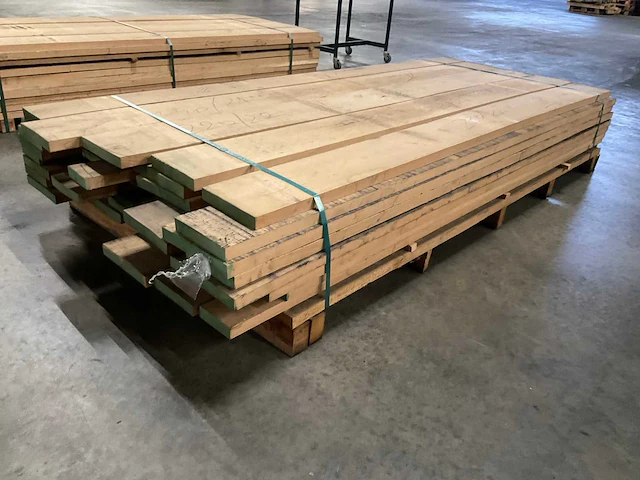 Europees eiken planken 27 mm ca. 0,565 m³ - afbeelding 3 van  5