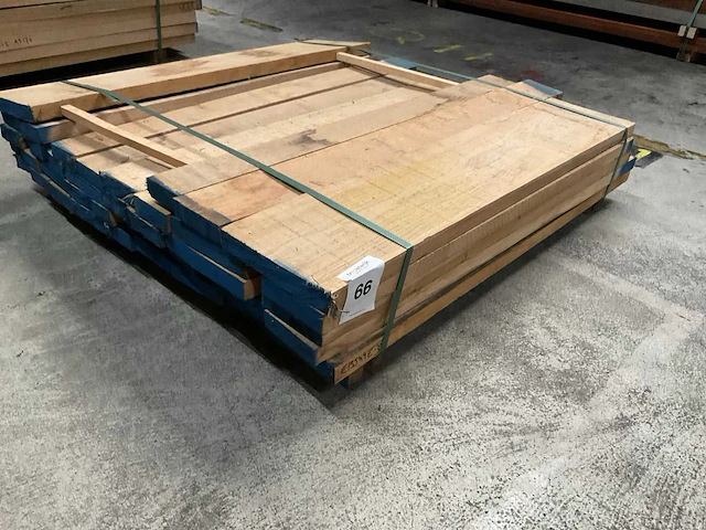 Europees eiken planken 34 mm ca. 0,166 m³ - afbeelding 1 van  5