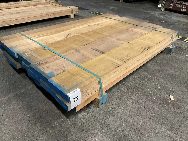 Europees eiken planken 40 mm ca. 0,196 m³ - afbeelding 1 van  5