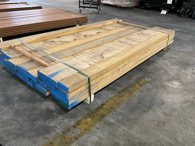 Europees eiken planken 40 mm ca. 0,274 m³ - afbeelding 3 van  5