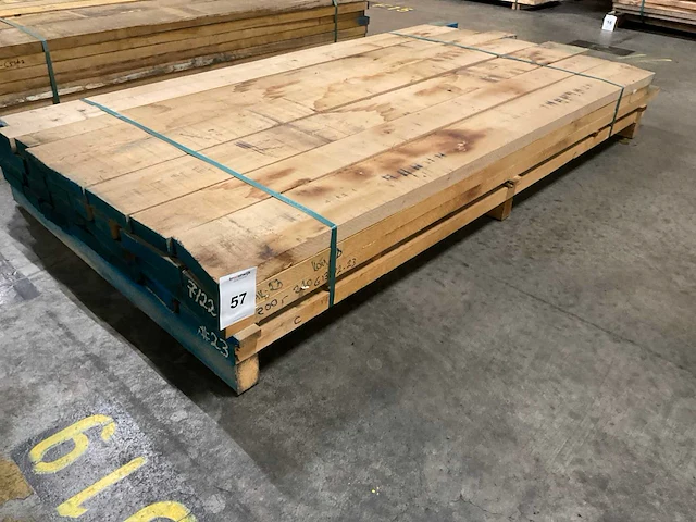 Europees eiken planken 40 mm ca. 0,323 m³ - afbeelding 1 van  5