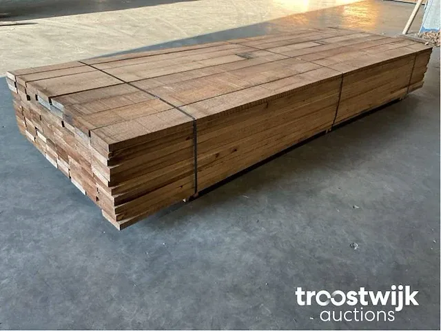 Europees eiken planken gestoomd ca. 0,9 m³ - afbeelding 3 van  5