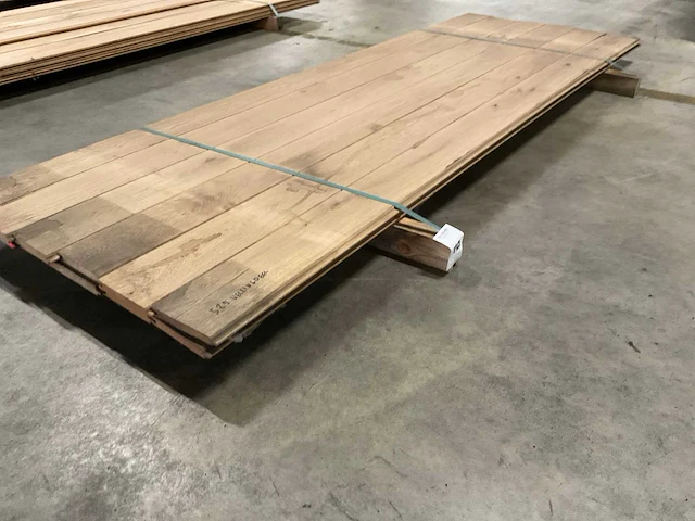 Europees eiken vellingdelen 20x140 mm (12x) - afbeelding 1 van  6
