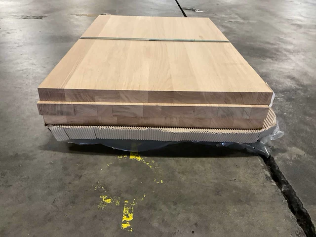 Europees eiken verlijmde panelen 40x650 mm (3x) - afbeelding 2 van  4