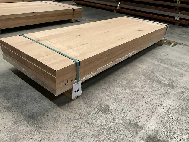 Europees eiken verlijmde panelen 40x650 mm (4x) - afbeelding 1 van  5