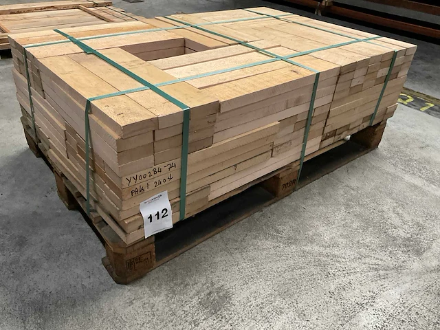 Europees hard maple 27x80 mm (240x) - afbeelding 1 van  5