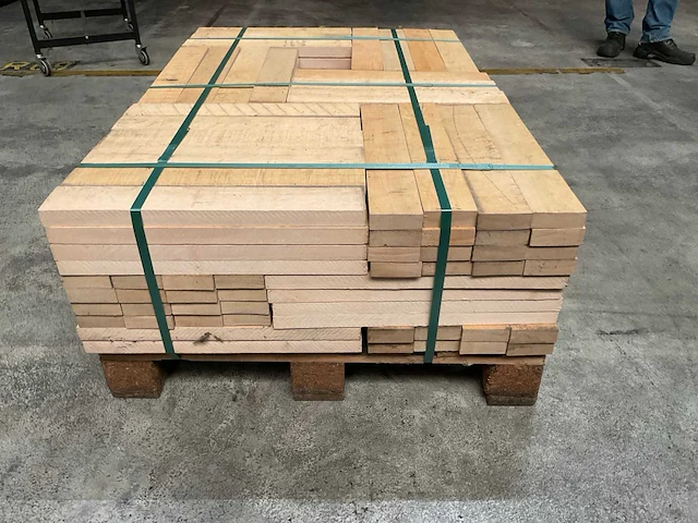 Europees hard maple 27x80 mm (240x) - afbeelding 4 van  5