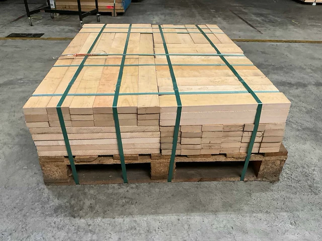 Europees hard maple 27x80 mm (240x) - afbeelding 4 van  5