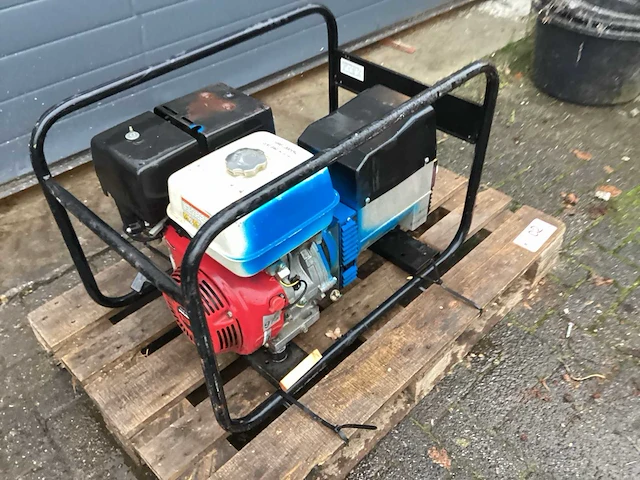 Europower ep6500t aggregaat honda - afbeelding 3 van  7